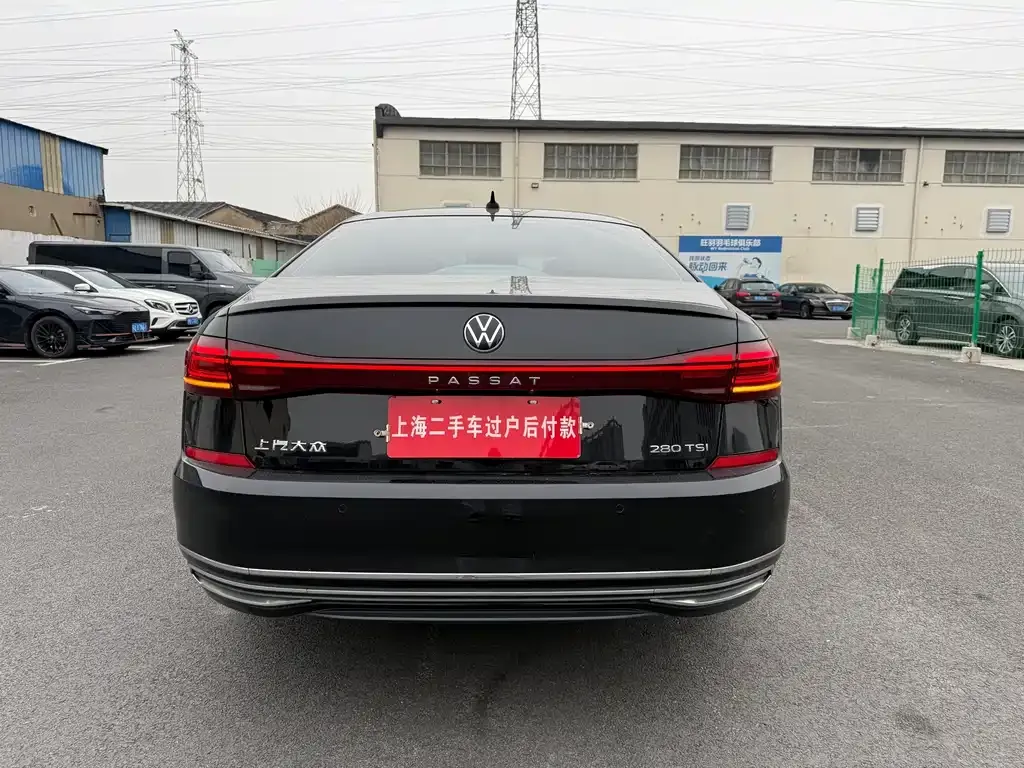 Volkswagen Passat — фото 6