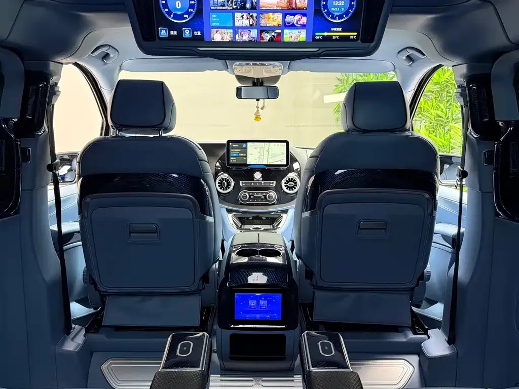 Mercedes-Benz Vito 2023 из CN, фото 6