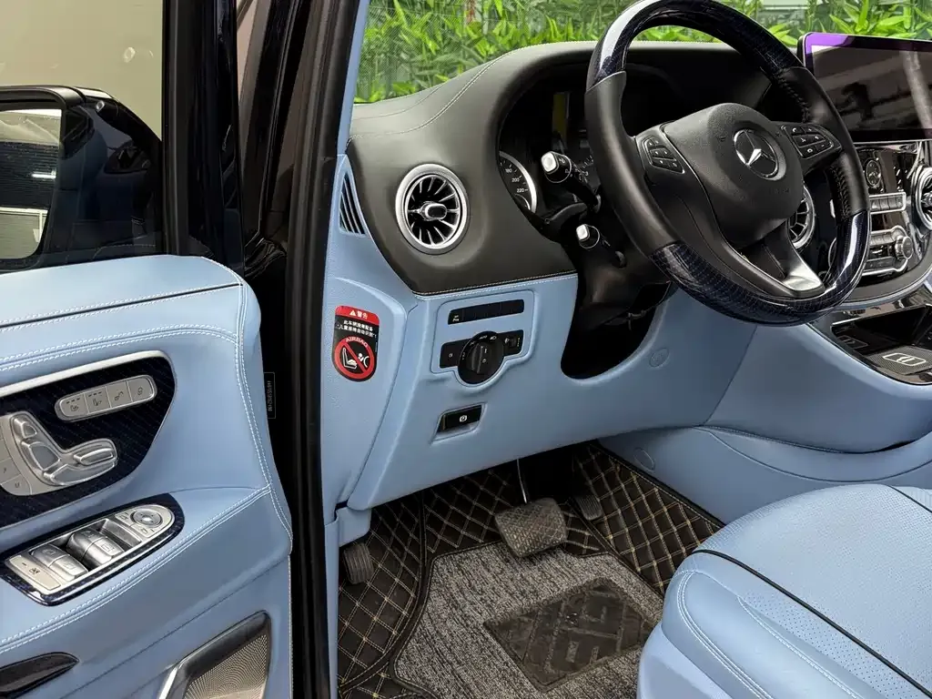 Mercedes-Benz Vito 2023 из CN, фото 10