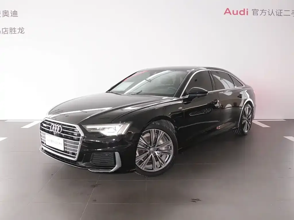 Audi A6L — фото 1