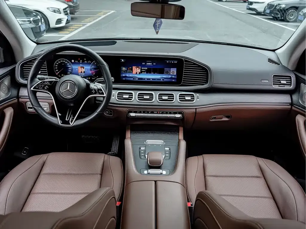 Mercedes-Benz GLE — фото 8