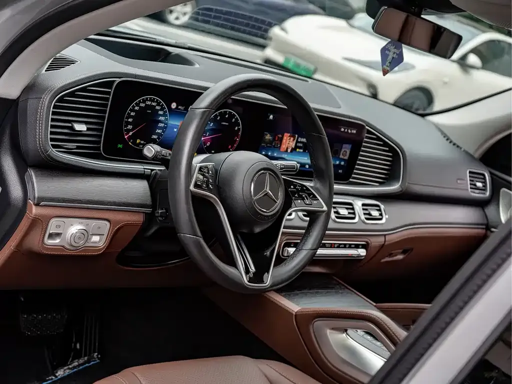 Mercedes-Benz GLE — фото 4