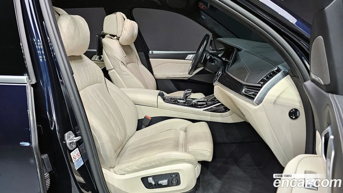BMW X7 2021 из KR, фото 2