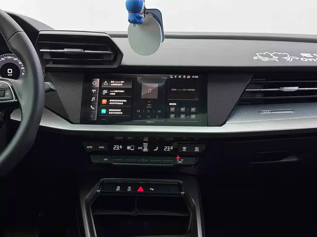 Audi A3 2023 из CN, фото 4