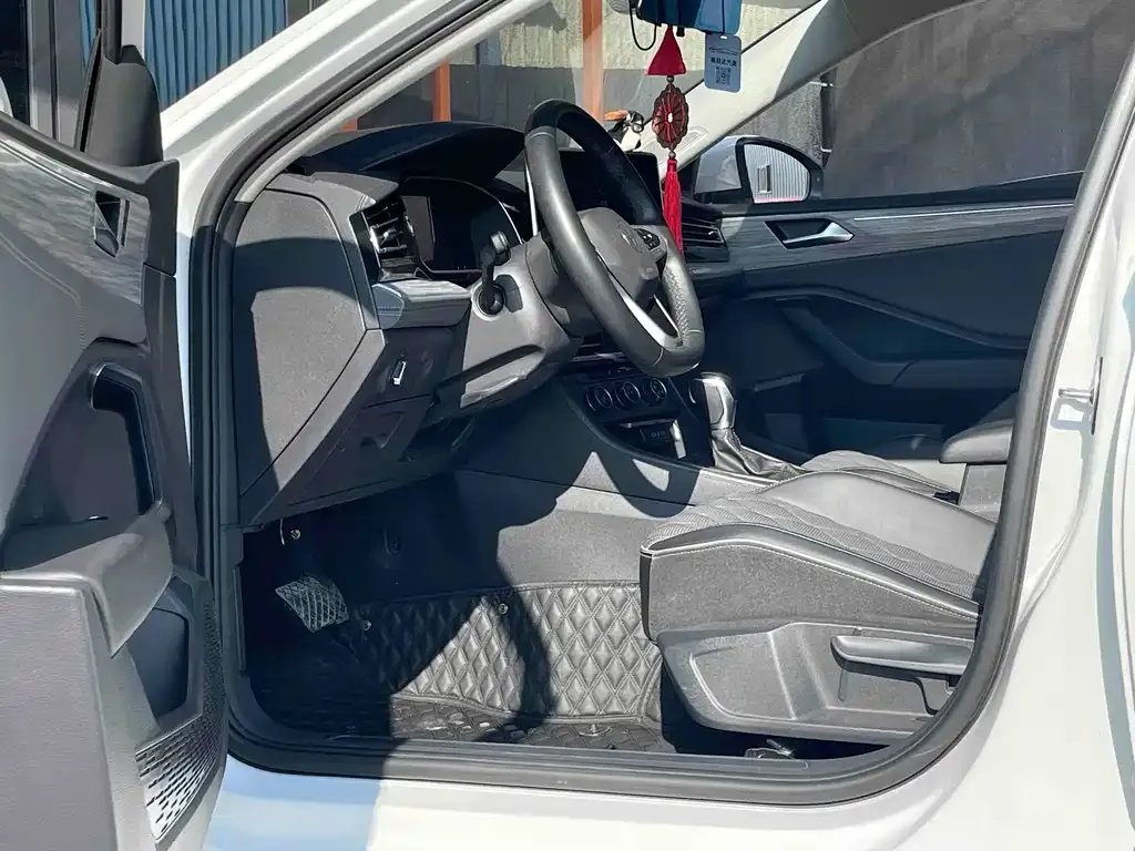 Volkswagen Sagitar 2023 из CN, фото 8