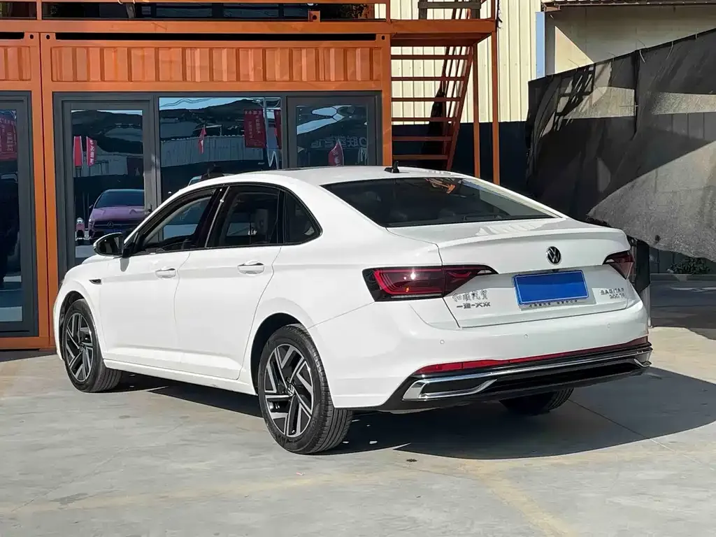 Volkswagen Sagitar 2023 из CN, фото 9