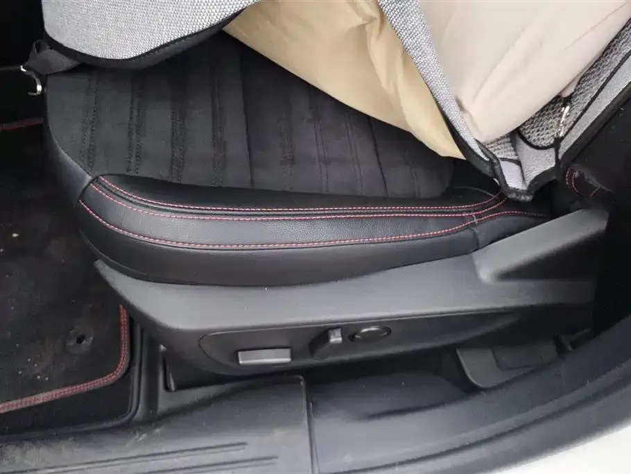 Ford Escape 2021 из CN, фото 9
