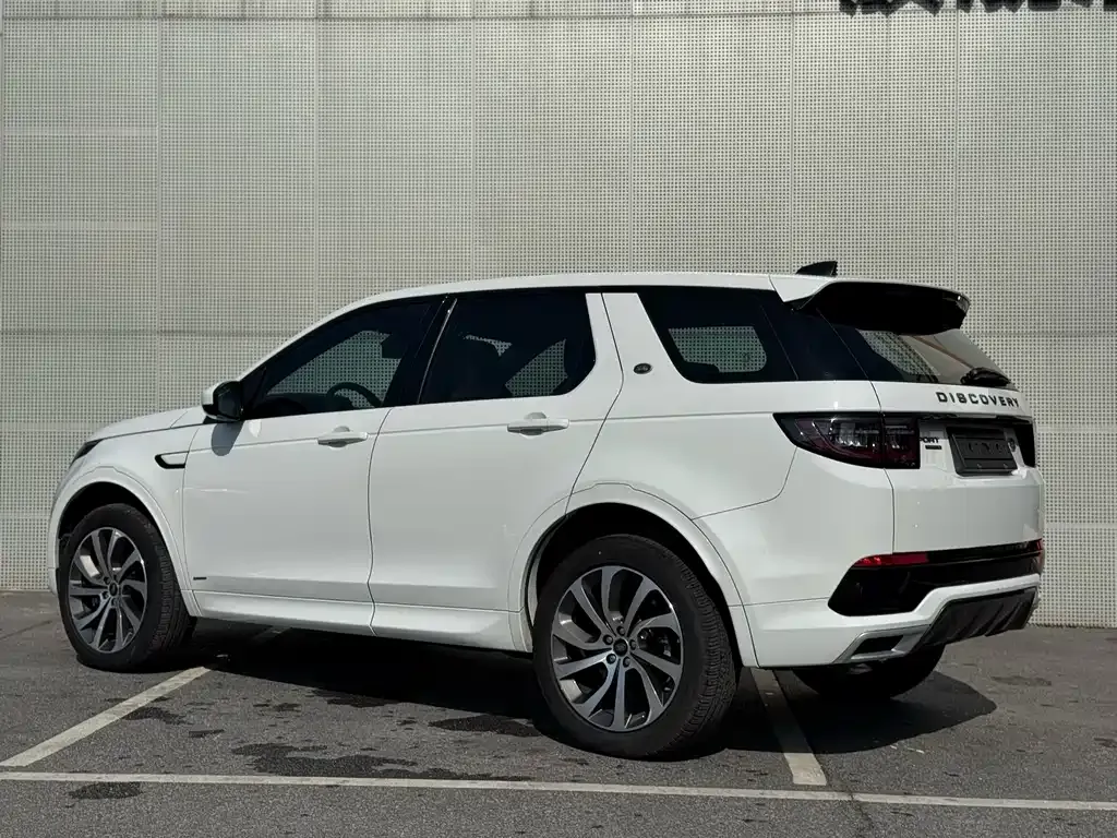 Land Rover Discovery Sport — фото 4