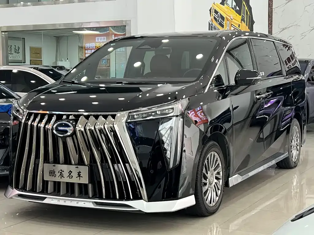 GAC Motor Trumpchi M8 — фото 1