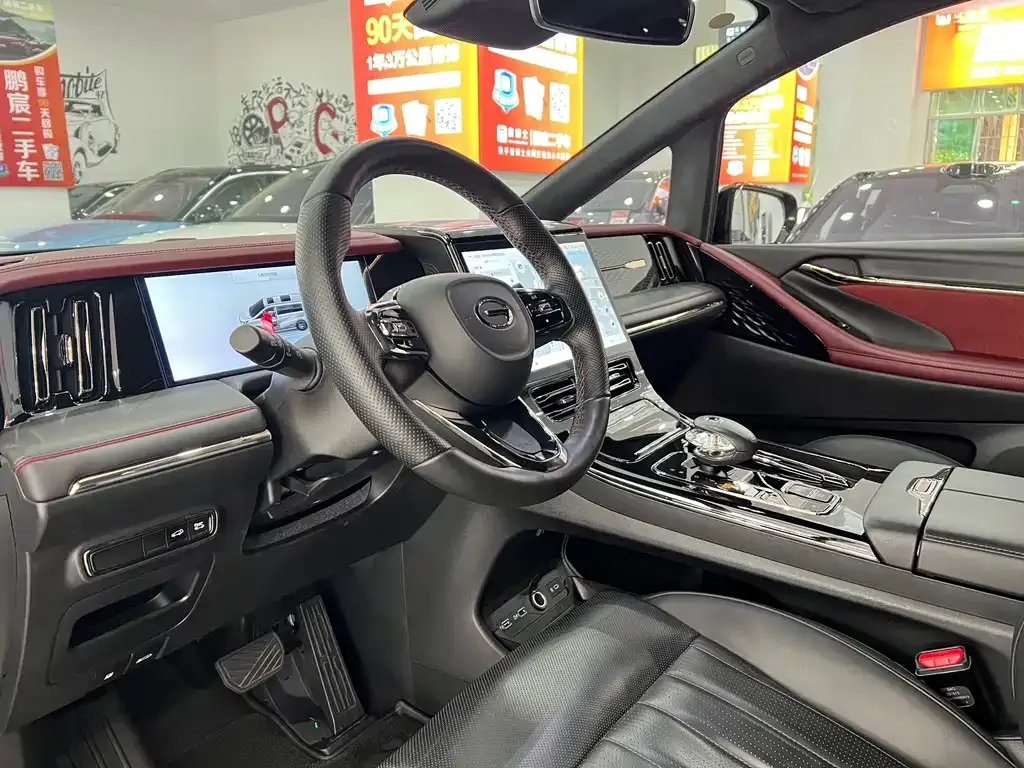 GAC Motor Trumpchi M8 — фото 10