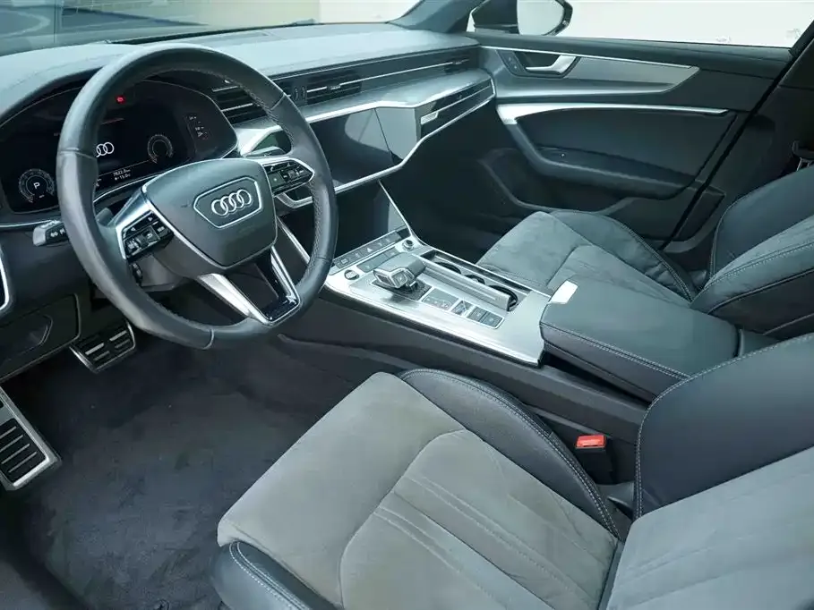 Audi A6L 2022 из CN, фото 10