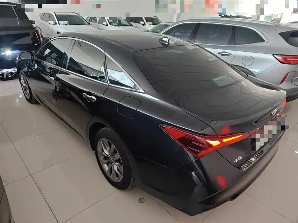 Toyota Avalon 2021 из CN, фото 4