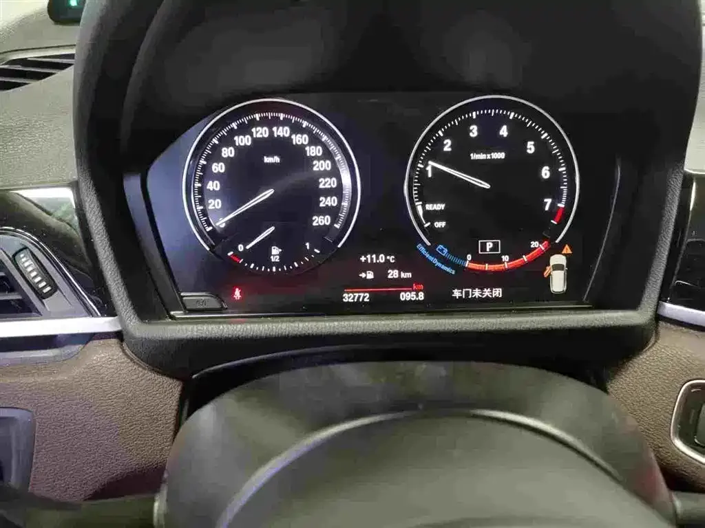 BMW X1 2021 из CN, фото 3