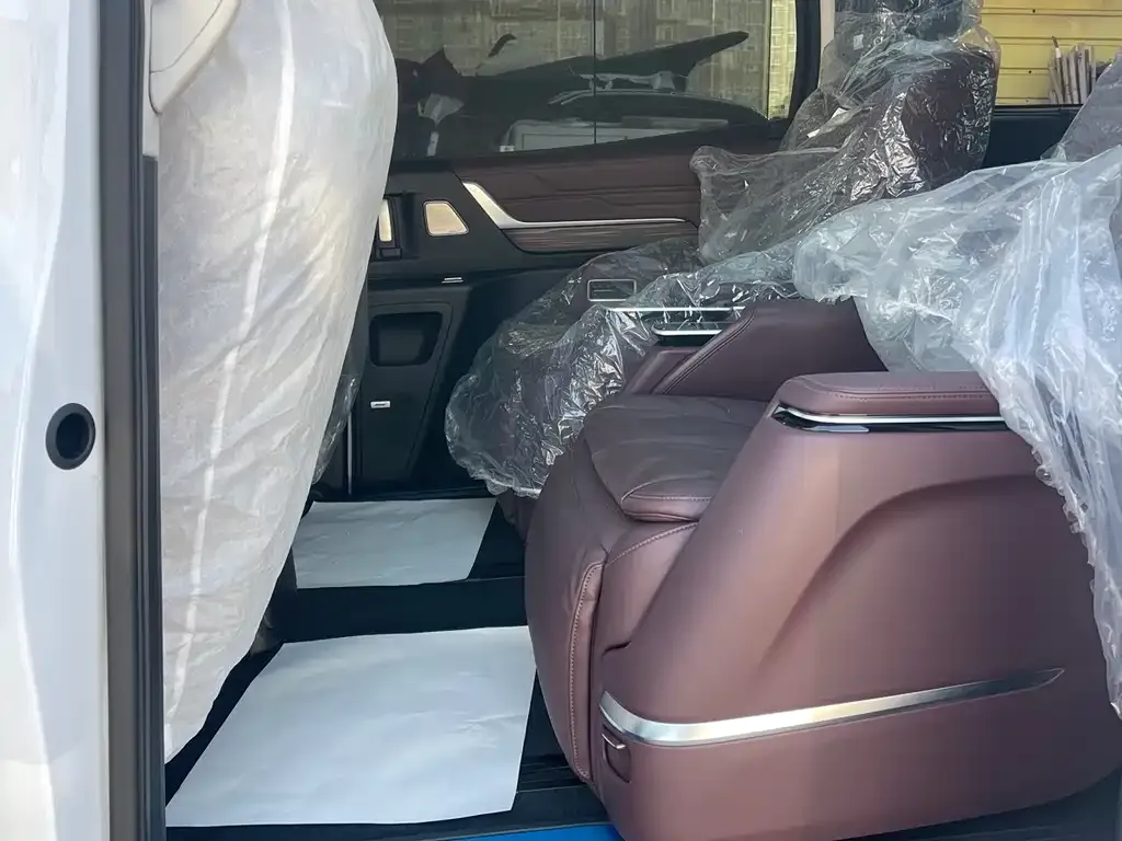 Buick Century 2025 из CN, фото 2