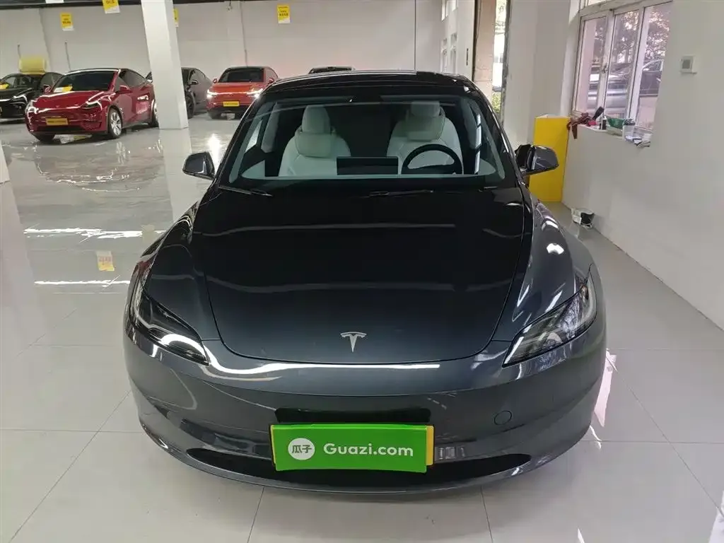 Tesla Model 3 2024 из CN, фото 4
