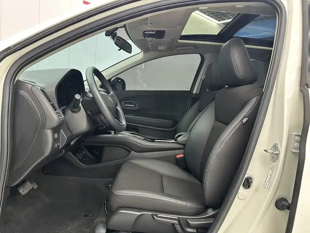 Honda Vezel 2022 из CN, фото 2