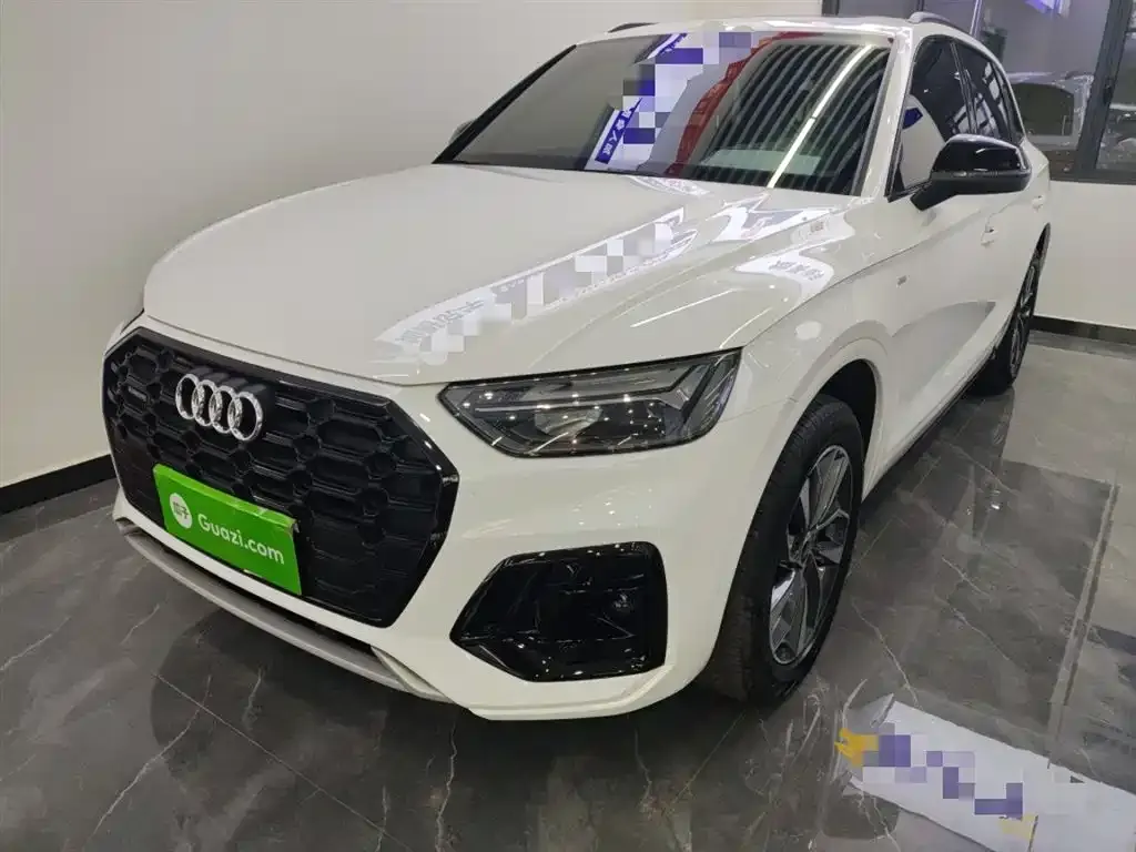 Audi Q5L 2023 из CN, фото 1