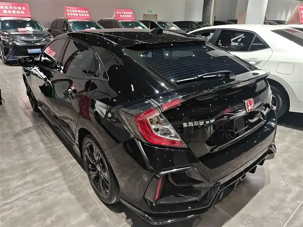 Honda Civic — фото 4