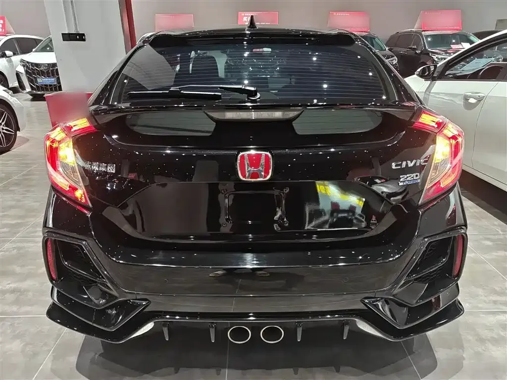Honda Civic — фото 3