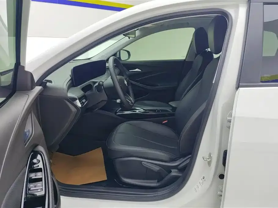 Buick Verano 2024 из CN, фото 3