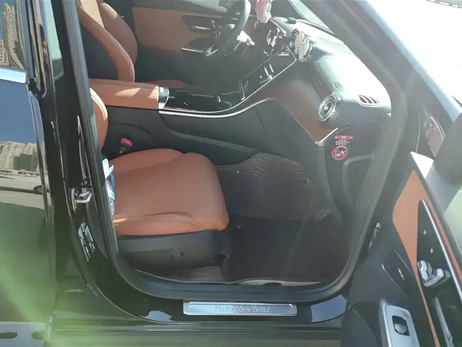 Mercedes-Benz GLC 2024 из CN, фото 2