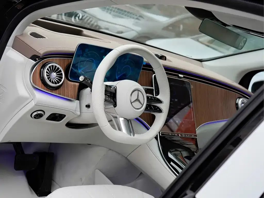 Mercedes-Benz EQE SUV 2026 из CN, фото 3