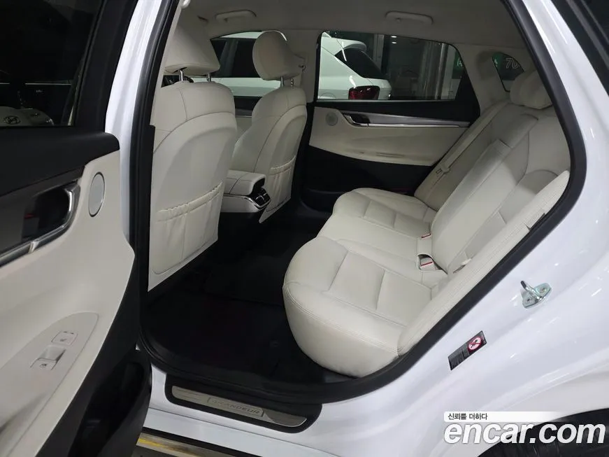 Hyundai Grandeur 2022 из KR, фото 6
