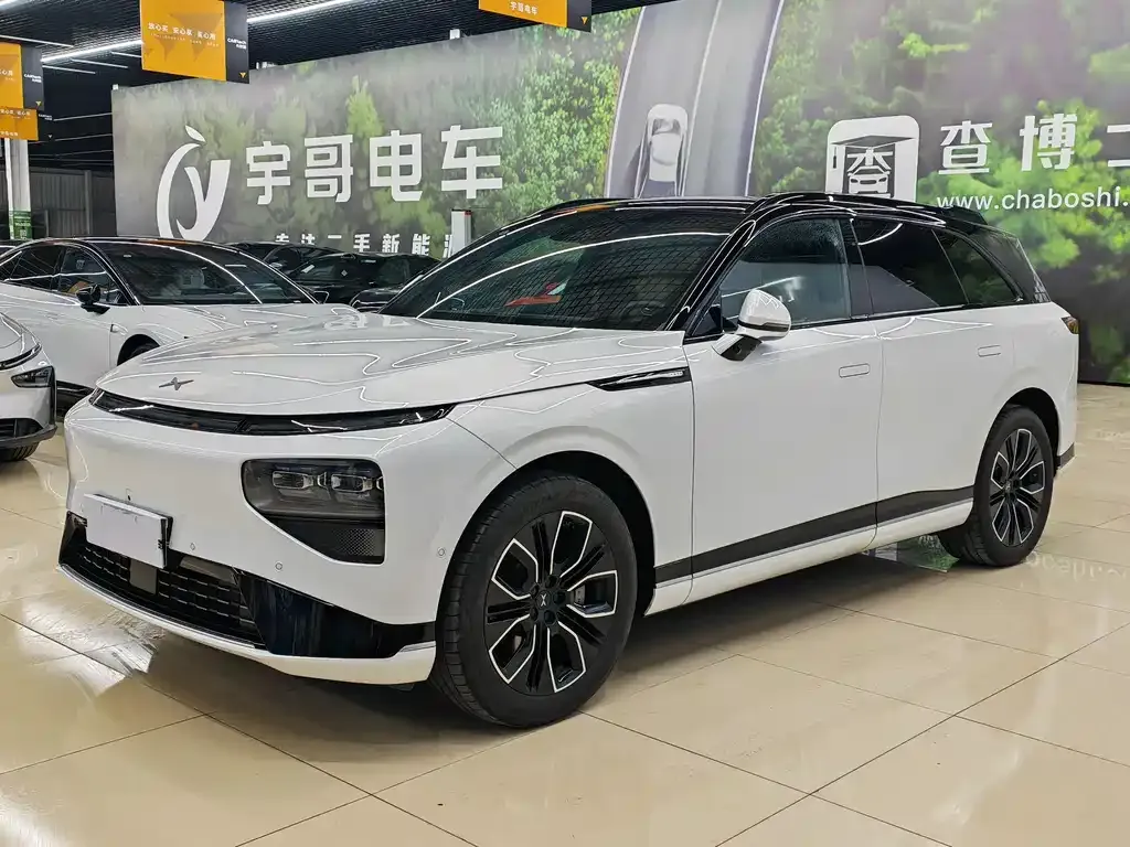 XPeng G9 2025 из CN, фото 1