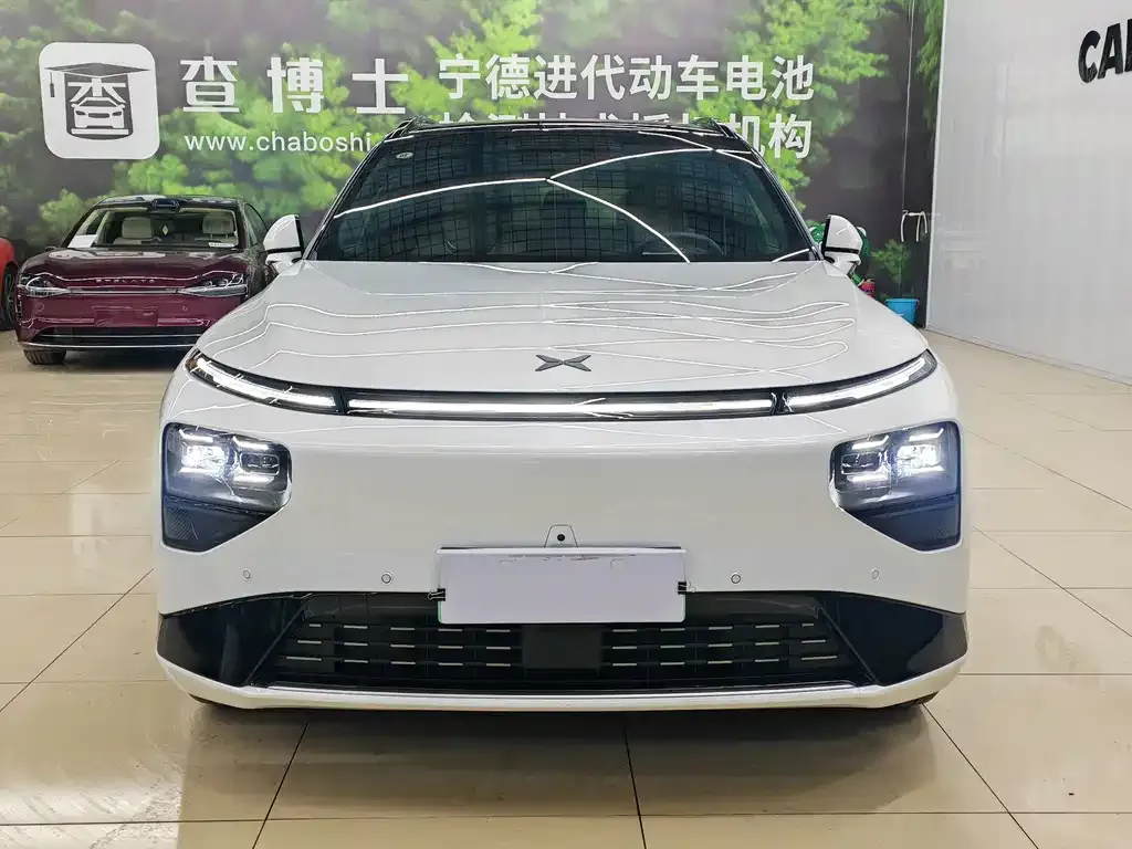 XPeng G9 2025 из CN, фото 3