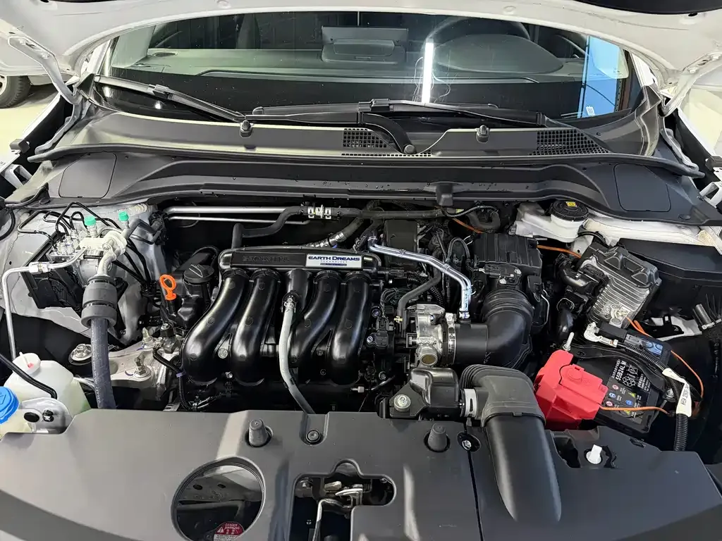 Audi A6L 2024 из CN, фото 9