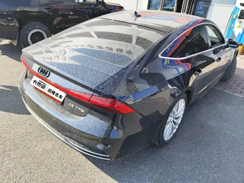 Audi A7 2021 из CN, фото 4