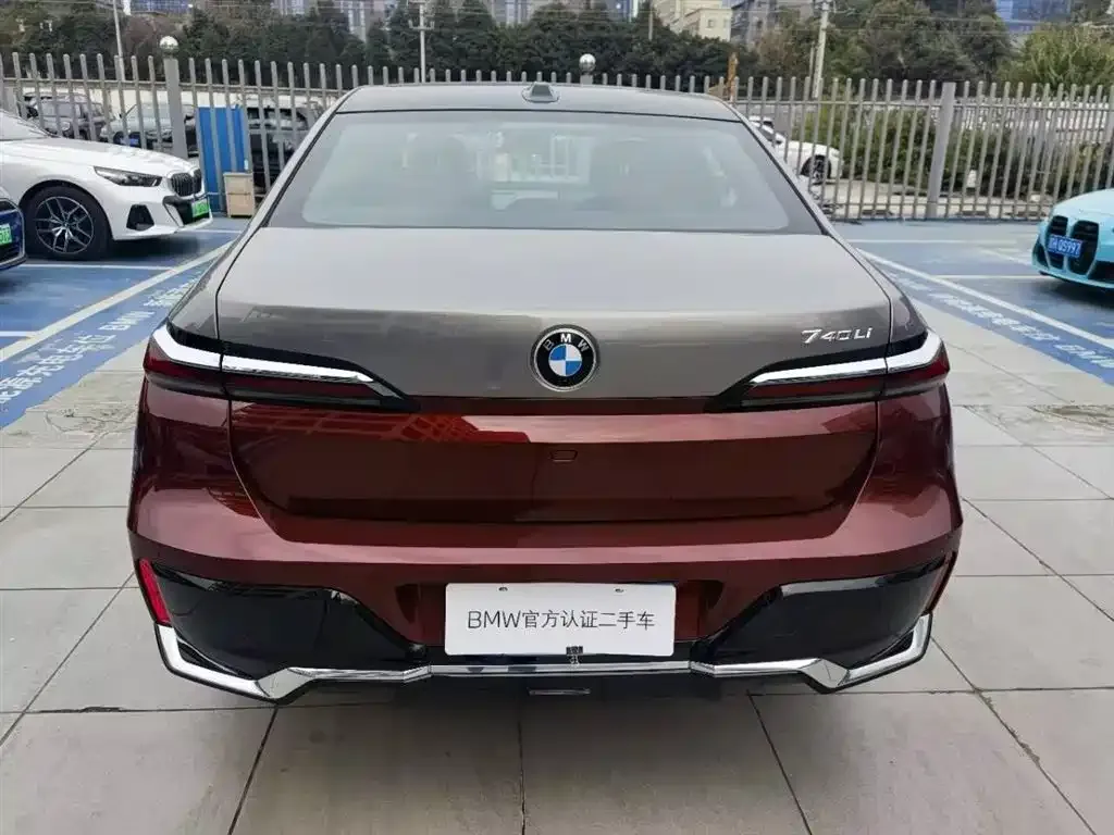BMW 7 Series 2025 из CN, фото 4