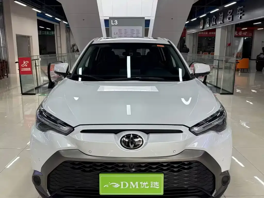 Toyota Frontlander 2022 из CN, фото 3