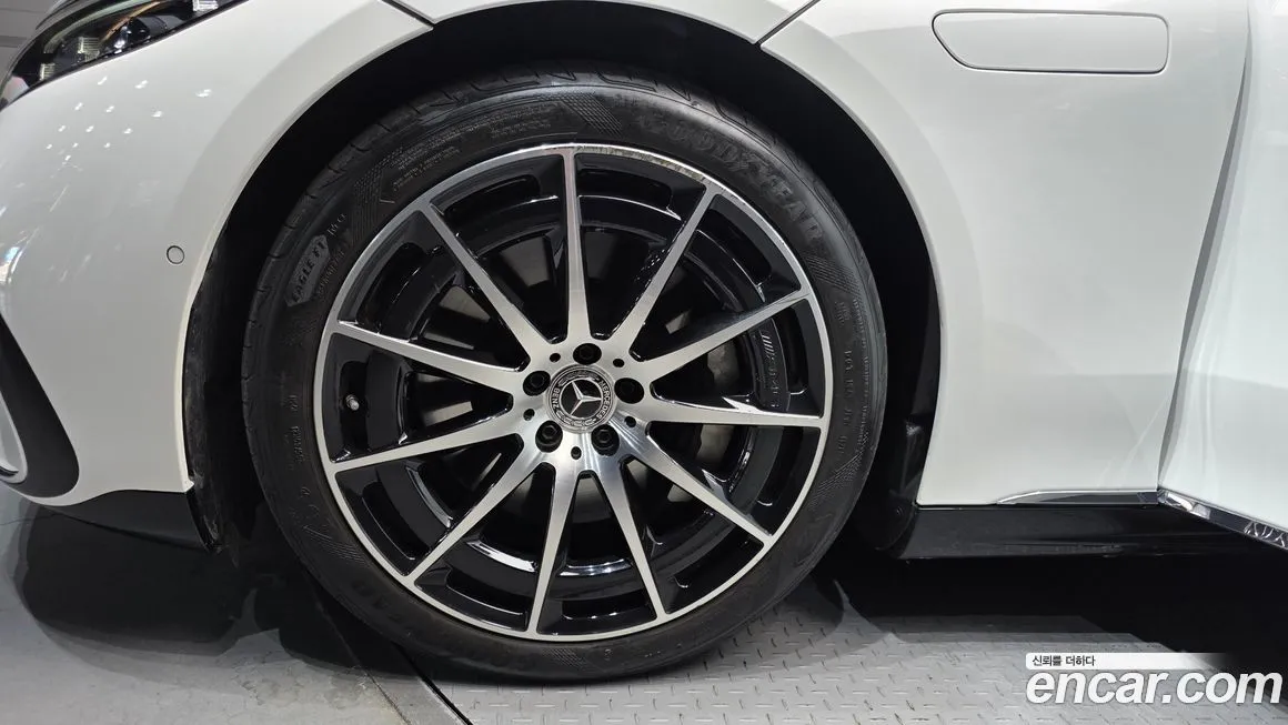 Mercedes-Benz EQS 2022 из KR, фото 5
