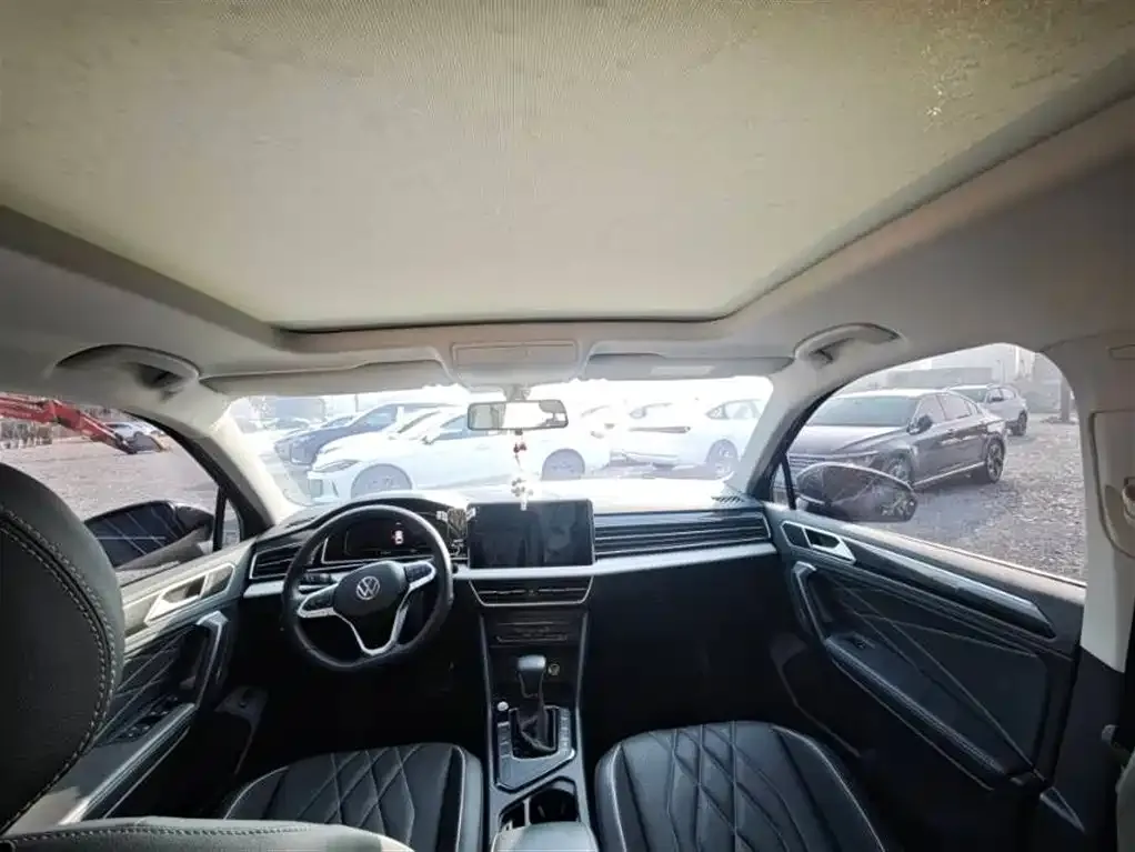Volkswagen Tiguan L 2024 из CN, фото 3