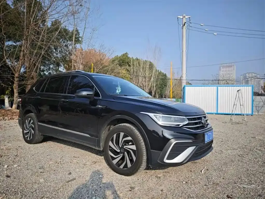 Volkswagen Tiguan L 2024 из CN, фото 6
