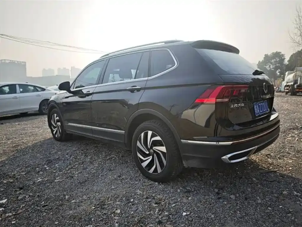 Volkswagen Tiguan L 2024 из CN, фото 5