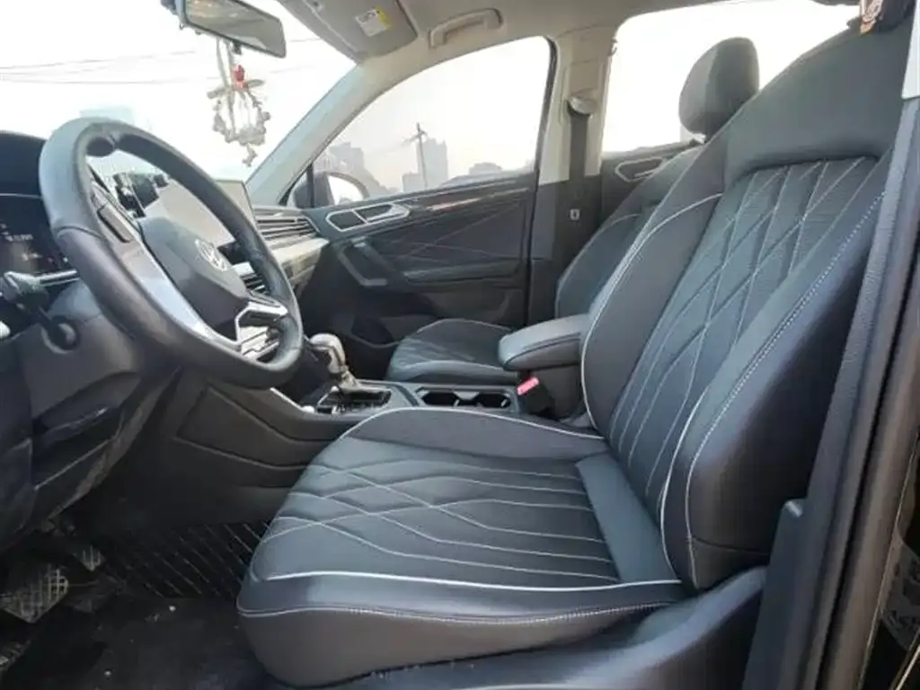 Volkswagen Tiguan L 2024 из CN, фото 9