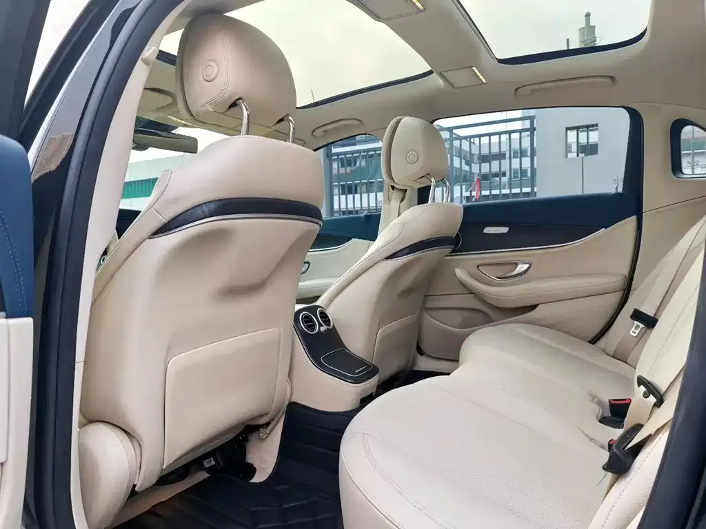 Mercedes-Benz E-Class 2021 из CN, фото 7