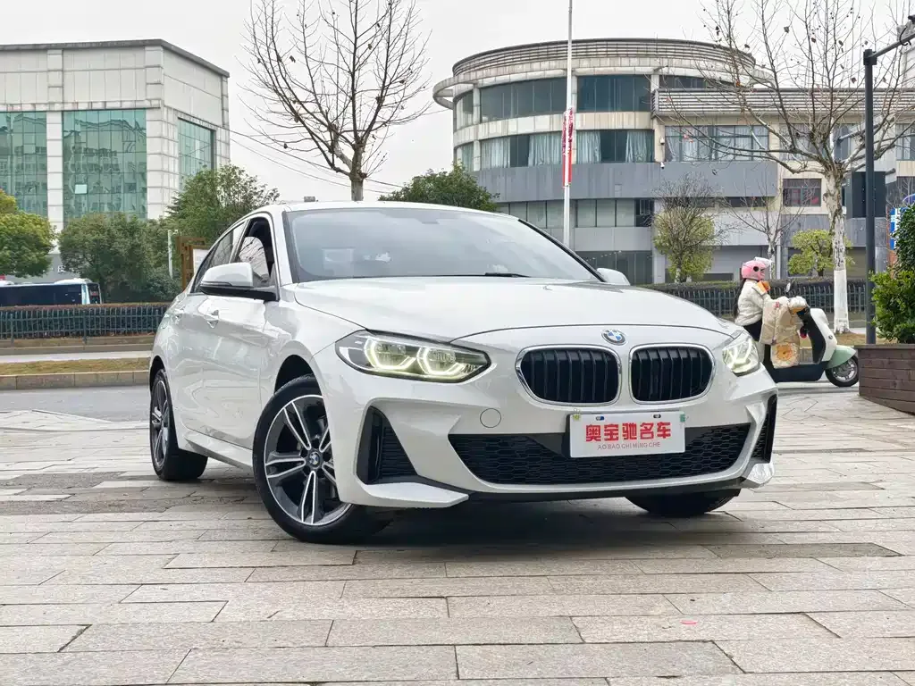 BMW 1 Series 2022 из CN, фото 8