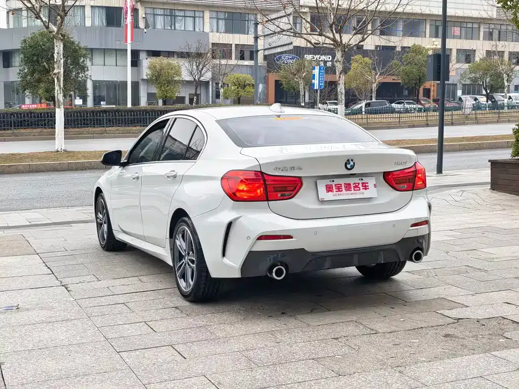BMW 1 Series 2022 из CN, фото 7
