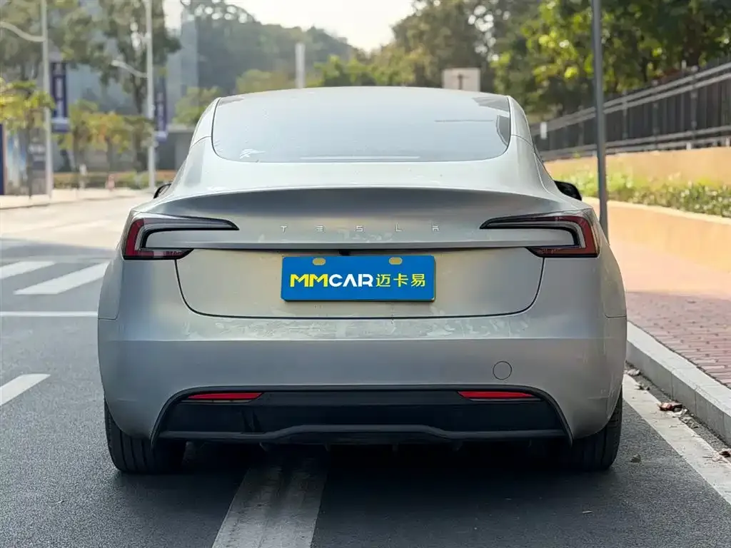 Tesla Model 3 2024 из CN, фото 2