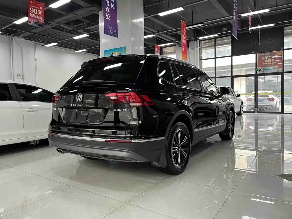 Volkswagen Tiguan L 2021 из CN, фото 9