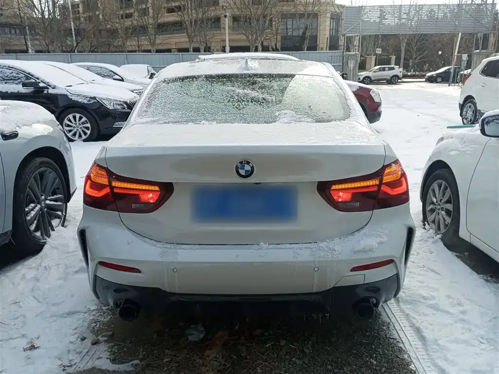 BMW 1 Series 2023 из CN, фото 6
