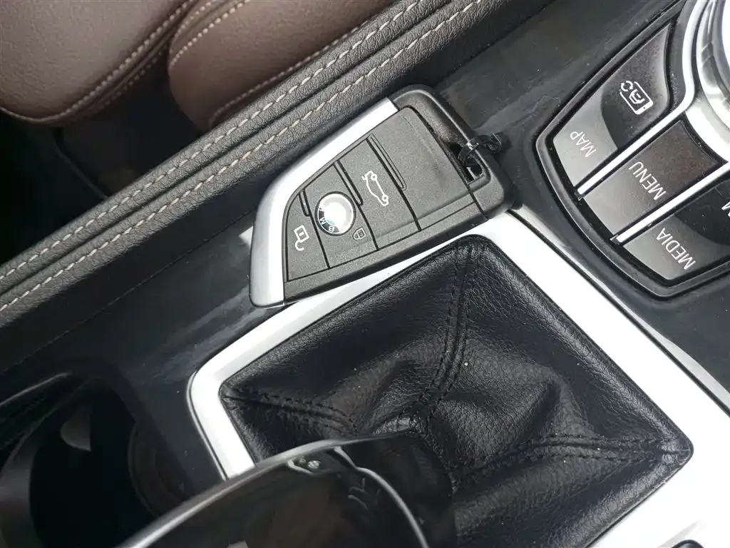 BMW 1 Series 2023 из CN, фото 4