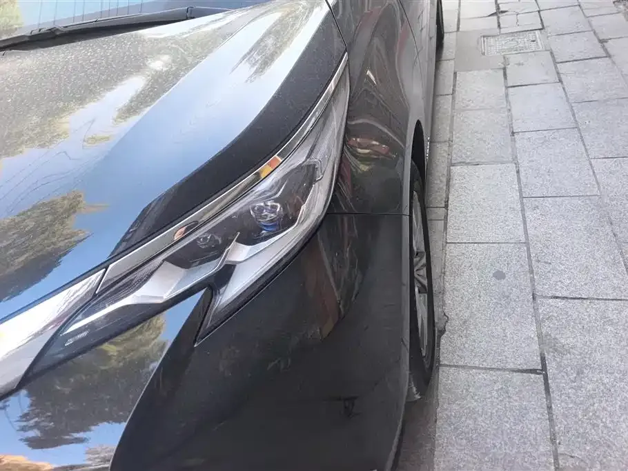 Toyota Sienna 2023 из CN, фото 7