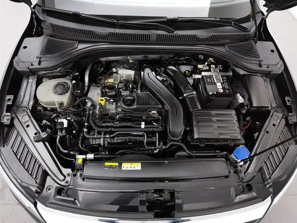 Volkswagen Sagitar 2023 из CN, фото 10