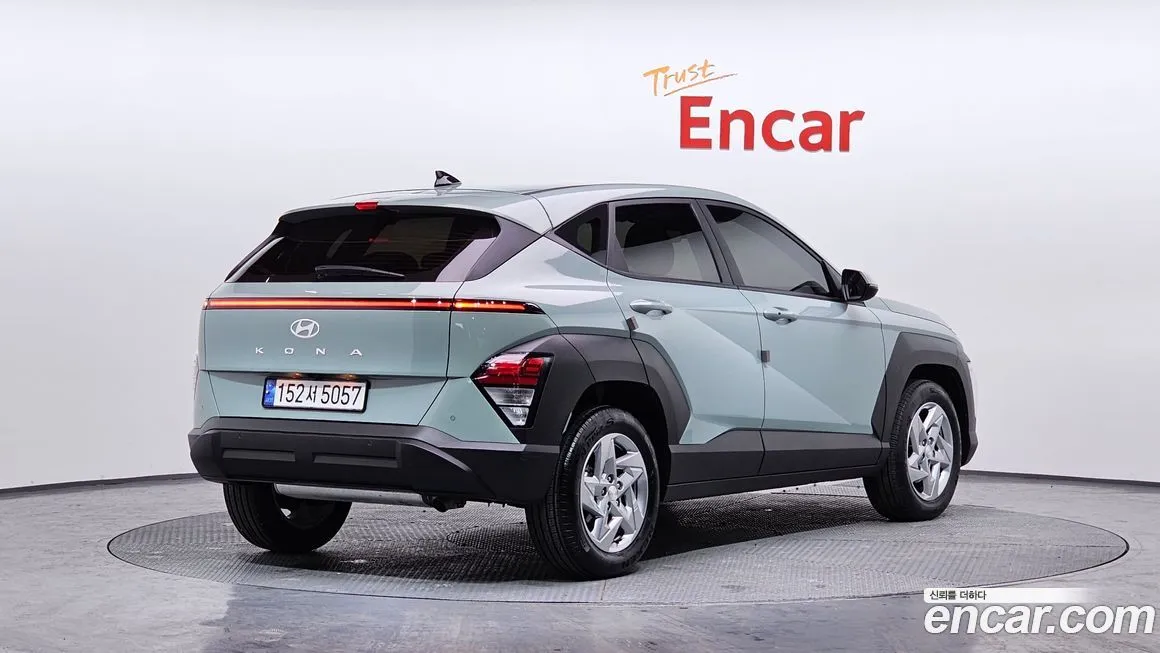 Hyundai Kona — фото 2