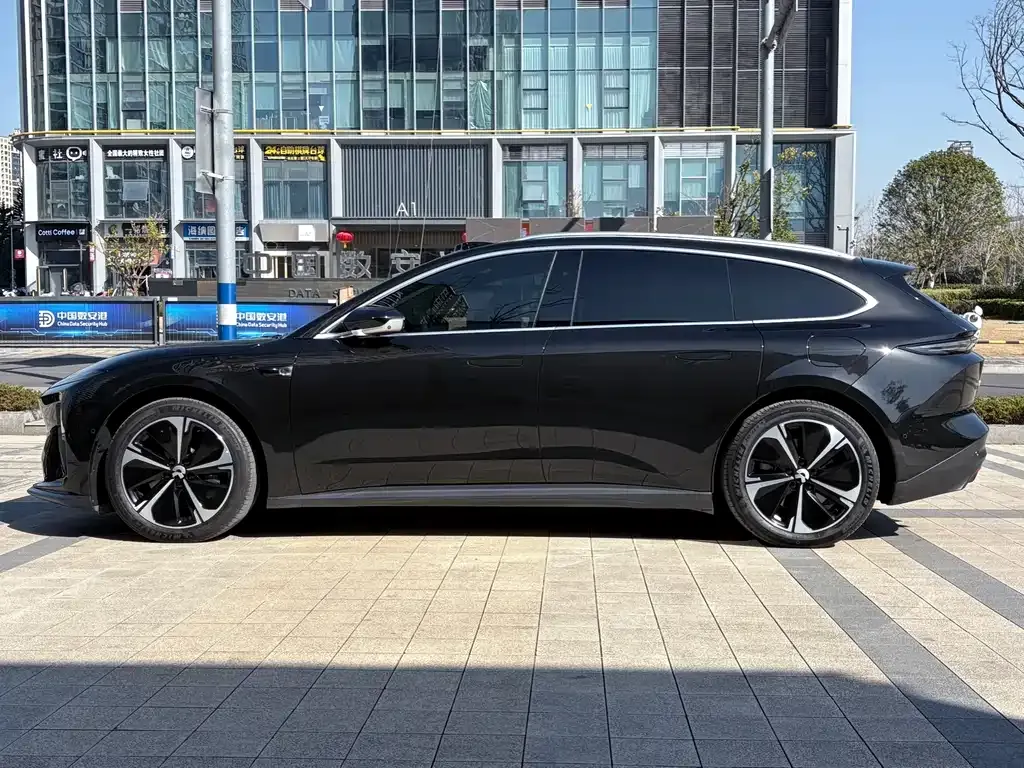 NIO ET5T 2025 из CN, фото 8