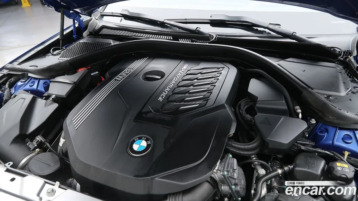 BMW 3-Series 2022 из KR, фото 10